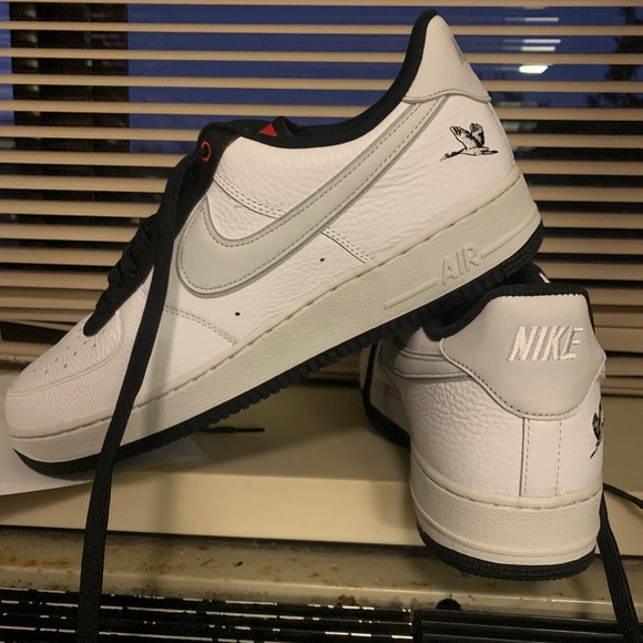 nike air force one crane